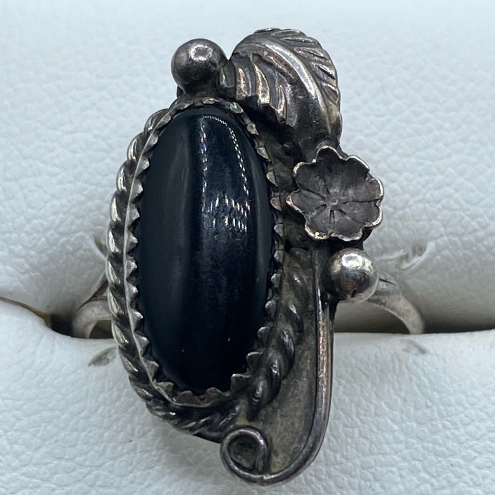 Sterling Silver Native Onyx Ring